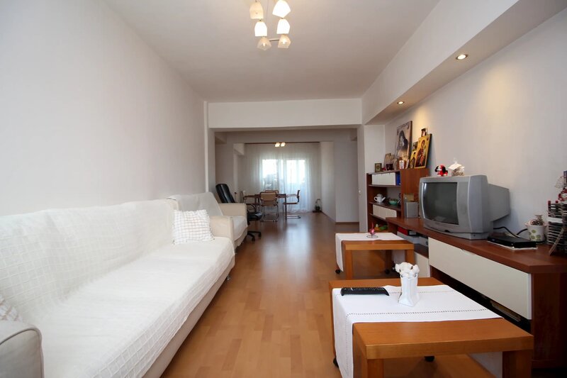Crangasi, 4 camere transformat in 3 camere, centrala proprie, mobilat